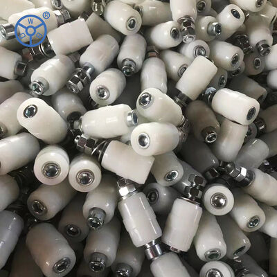 Caselle pesanti con ruote di materiale PA di 65 mm di diametro che garantiscono prestazioni e stabilità durature